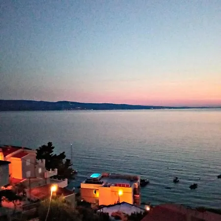 Island Luxury View Nemira Daire *