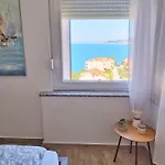 Island Luxury View Nemira