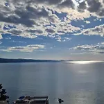 Island Luxury View Nemira Appartamento *